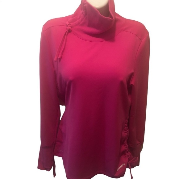 Saucony Funnel Neck Athletic Pullover Top M Cinched Hem Thumb-Holes Running - Picture 1 of 8